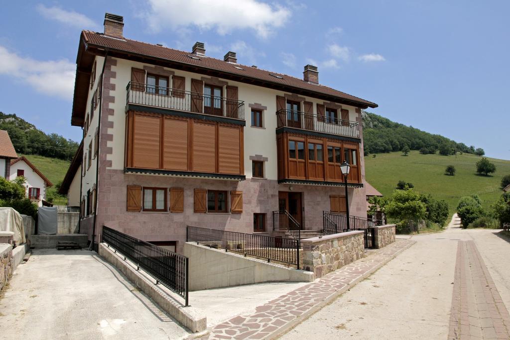 Apartamentos Irati Garralda Zewnętrze zdjęcie