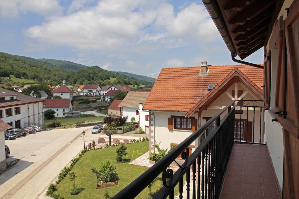 Apartamentos Irati Garralda Zewnętrze zdjęcie
